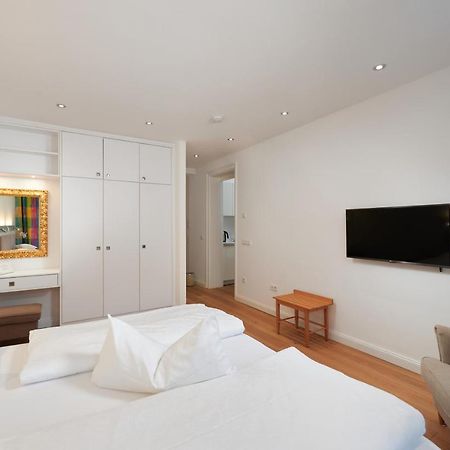 35Qm Deluxe Apartment Suites Im Stil Design Hotel Vosteen Naehe Der Kaiserburg Nuremberg ภายนอก รูปภาพ