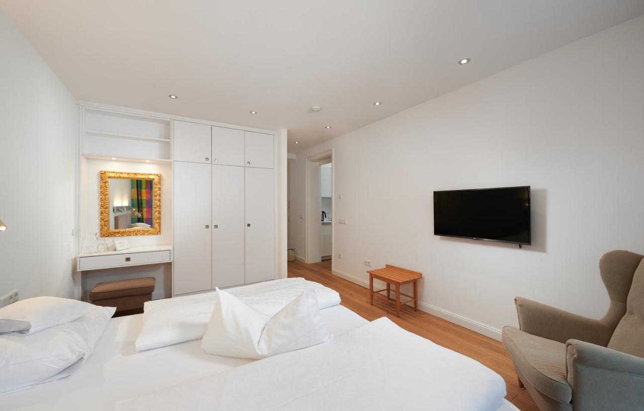 35Qm Deluxe Apartment Suites Im Stil Design Hotel Vosteen Naehe Der Kaiserburg Nuremberg ภายนอก รูปภาพ